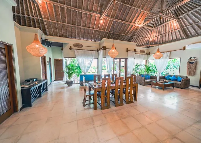فيلة Chandi 2 - Legian - - 5 Bedroom 4 Bathroom - Great Location !