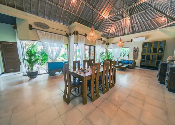 فيلة Chandi 2 - Legian - - 5 Bedroom 4 Bathroom - Great Location ! *